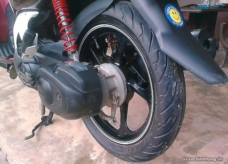 Lựa chọn vỏ xe nouvo dùng loại lốp nào tốt nhất - 2