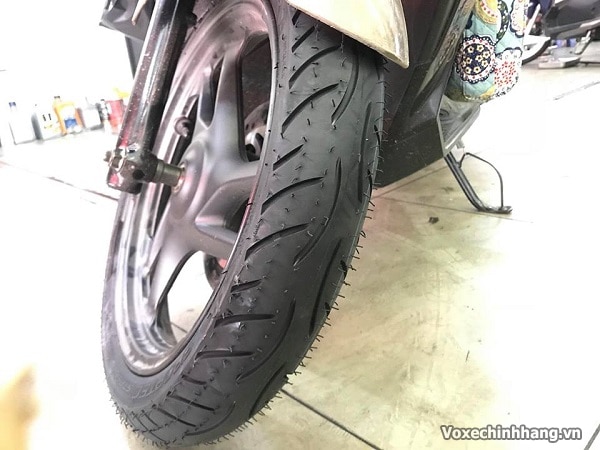Vỏ xe airblade không ruột giá bao nhiêu lốp loại nào tốt - 6