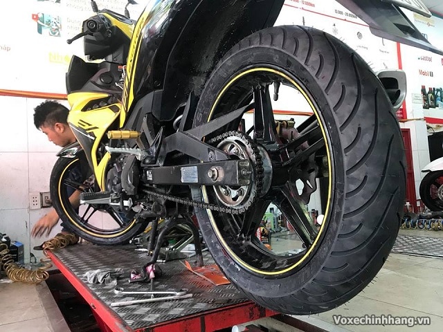 Chọn thay vỏ xe michelin cho exciter size bao nhiêu là phù hợp - 5