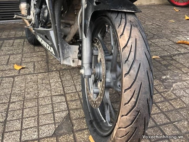 Vỏ xe cbr150 dùng loại nào tốt nhất lốp cbr 150 giá bao nhiêu - 5