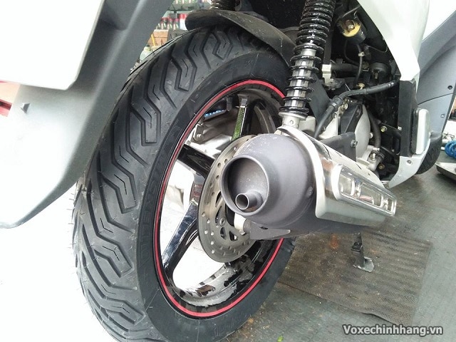 Sh 150i thay vỏ michelin giá bao nhiêu tiền - 4