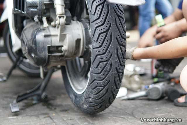 Lựa chọn vỏ xe sh nên dùng lốp michelin hay dunlop cho sh 125 150i 160i - 3