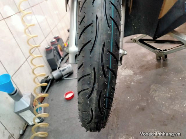 Lốp xe jupiter finn là lốp gì có ruột không giá bao nhiêu - 7