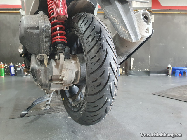 Vario 160 thay vỏ dunlop scootsmart 2 có tốt không giá bao nhiêu - 3