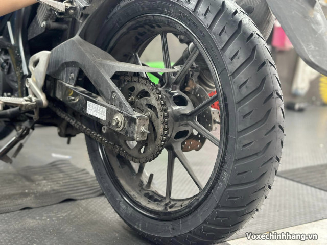 Thay lốp michelin pilot street 2 cho xe gsx-r150 có bám đường tốt không - 3
