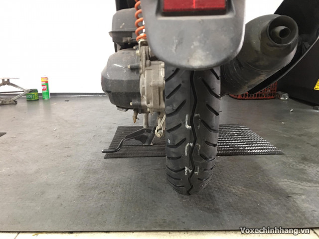 Thay vỏ xe mio m3 125 loại nào tốt nhất lốp mio giá bao nhiêu - 5