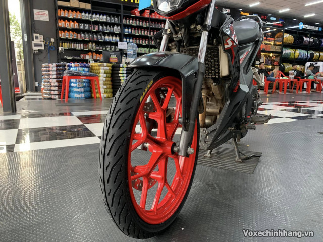 Sonic 150 thay vỏ maxxis 6002 có bám đường tốt không - 3