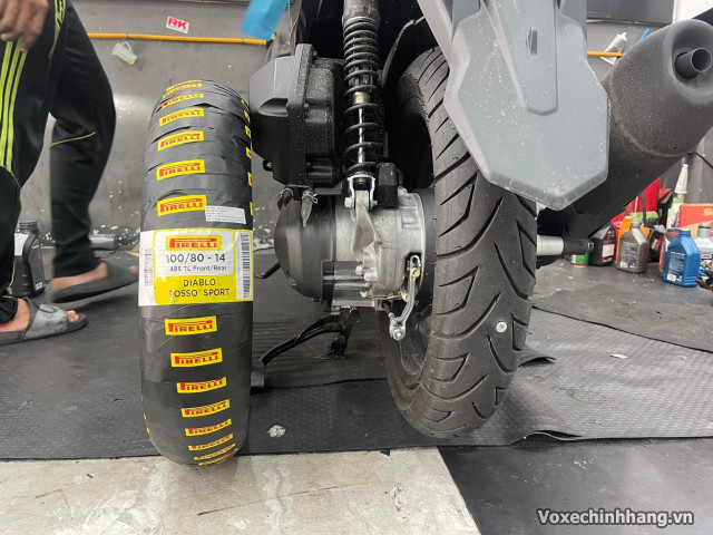 Thay vỏ xe ab 160 giá bao nhiêu tiền loại nào tốt - 2