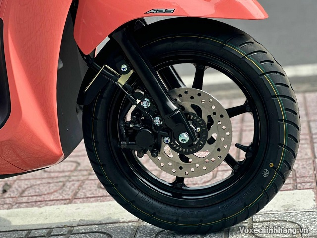 Thay vỏ xe grande giá bao nhiêu tiền loại nào tốt - 2