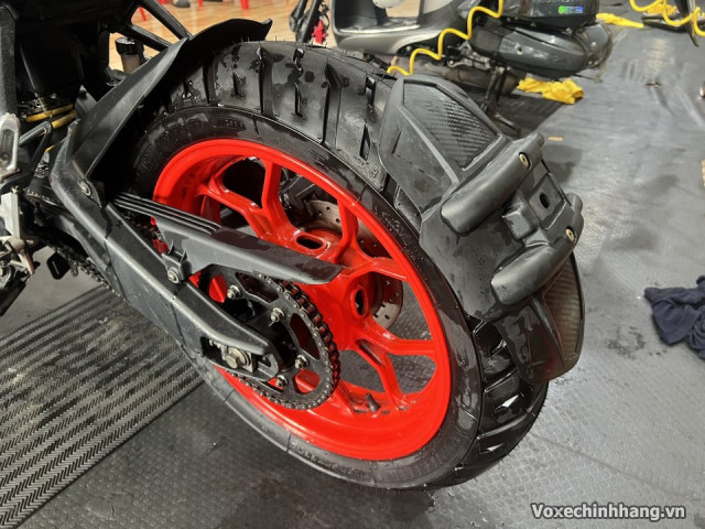 Thông số vỏ xe mt-15 size bao nhiêu thay vỏ nào phù hợp - 4