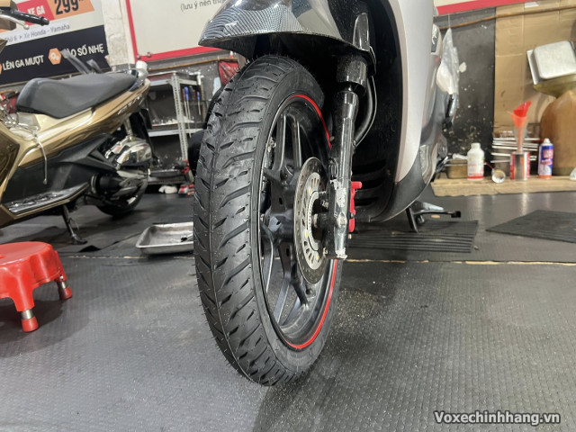Vỏ xe michelin pilot street 2 sản xuất ở đâu có bám đường tốt không - 7