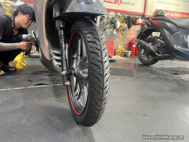 Vỏ xe michelin pilot street 2 sản xuất ở đâu có bám đường tốt không - 4