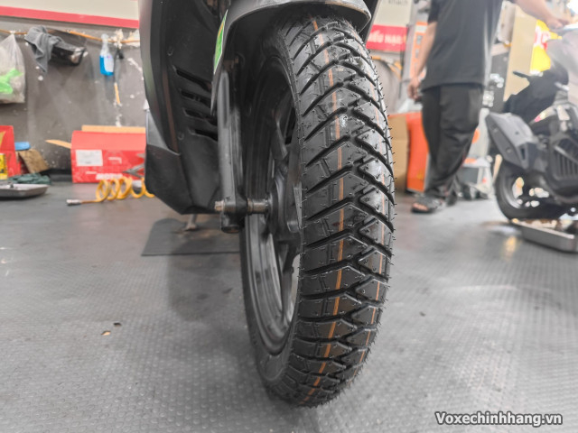 Vỏ xe michelin anakee street sản xuất ở đâu có bám đường tốt không - 3