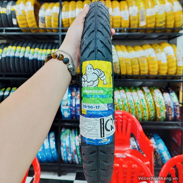 Vỏ xe michelin pilot street 2 7090-17 - 1