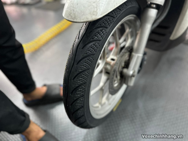 Vỏ xe maxxis 8090-16 3d gai kim cương - 2