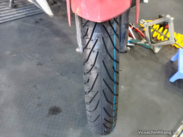 Vỏ xe pirelli 7090-17 angel city - 1