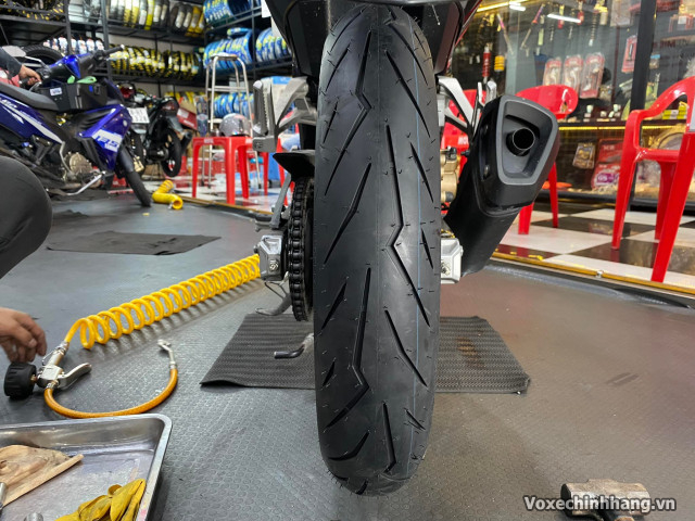 Vỏ xe pirelli diablo rosso sport 10080-17 - 3