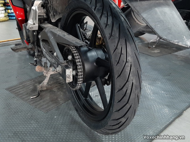 Vỏ xe pirelli 10080-17 angel city - 2