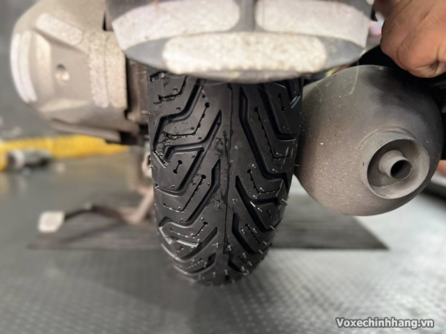 Vỏ michelin city grip saver 11070-12 - 2