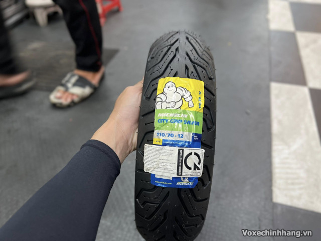 Vỏ michelin city grip saver 11070-12 - 1