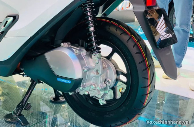 Vỏ chống trượt cho xe honda cuv e đi mùa mưa an toàn - 2