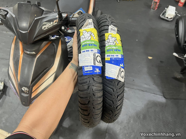 Vỏ chống trượt cho xe air blade 125 đi mùa mưa an toàn - 3