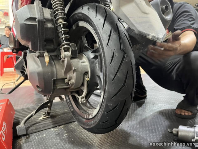 Vỏ chống trượt cho xe ab 160 đi mùa mưa an toàn - 5