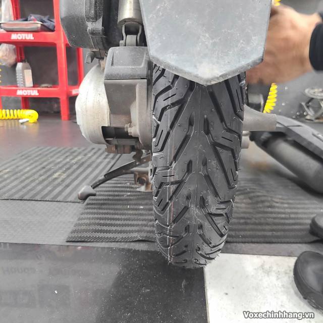 Vỏ xe airblade không ruột giá bao nhiêu lốp loại nào tốt - 7