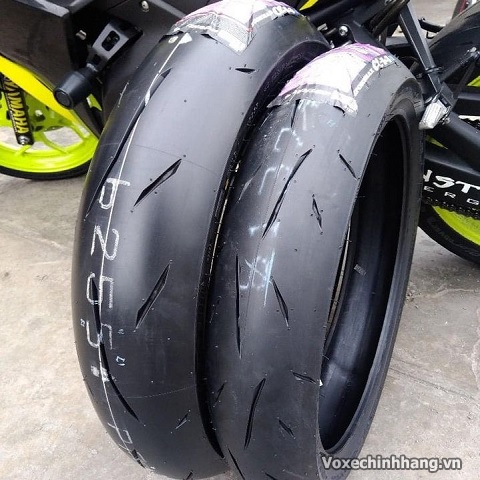 Vỏ Dunlop Sportmax Alpha 14 160/60ZR-17