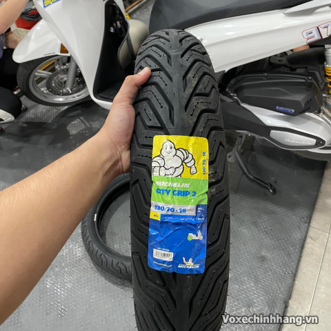 Vỏ Michelin City Grip 2 130/70-16