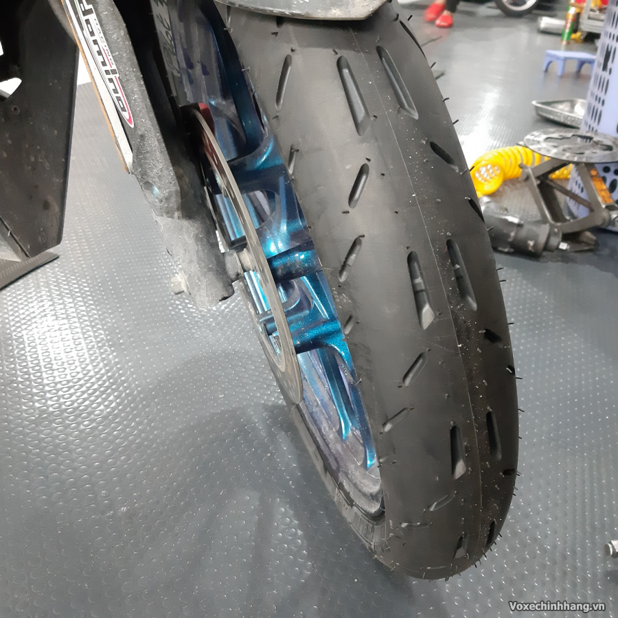 Vỏ Michelin Pilot Moto GP 90/80-17