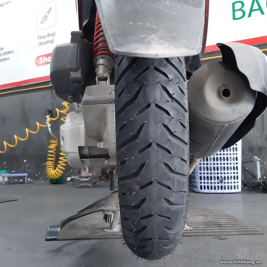 Vỏ Michelin Pilot Street 2 100/90-14