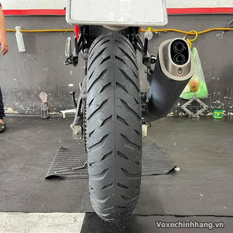 Vỏ Michelin Pilot Street 2 140/70-17