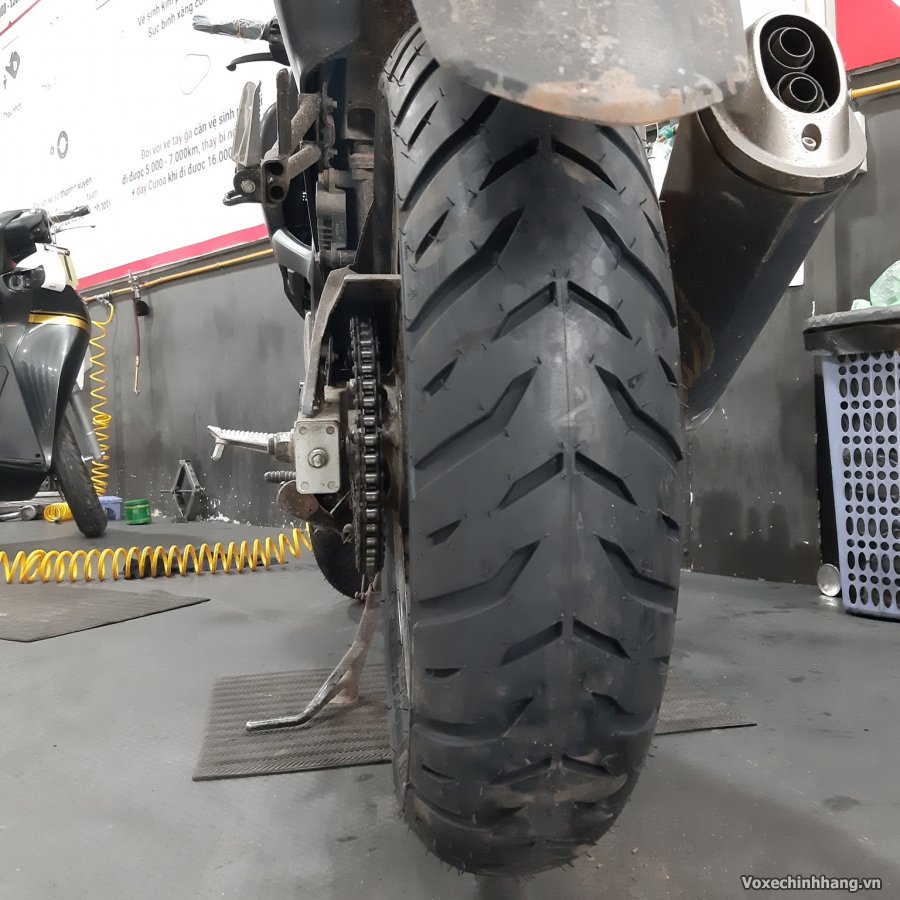 Vỏ xe Michelin Pilot Street 2 150/60-17