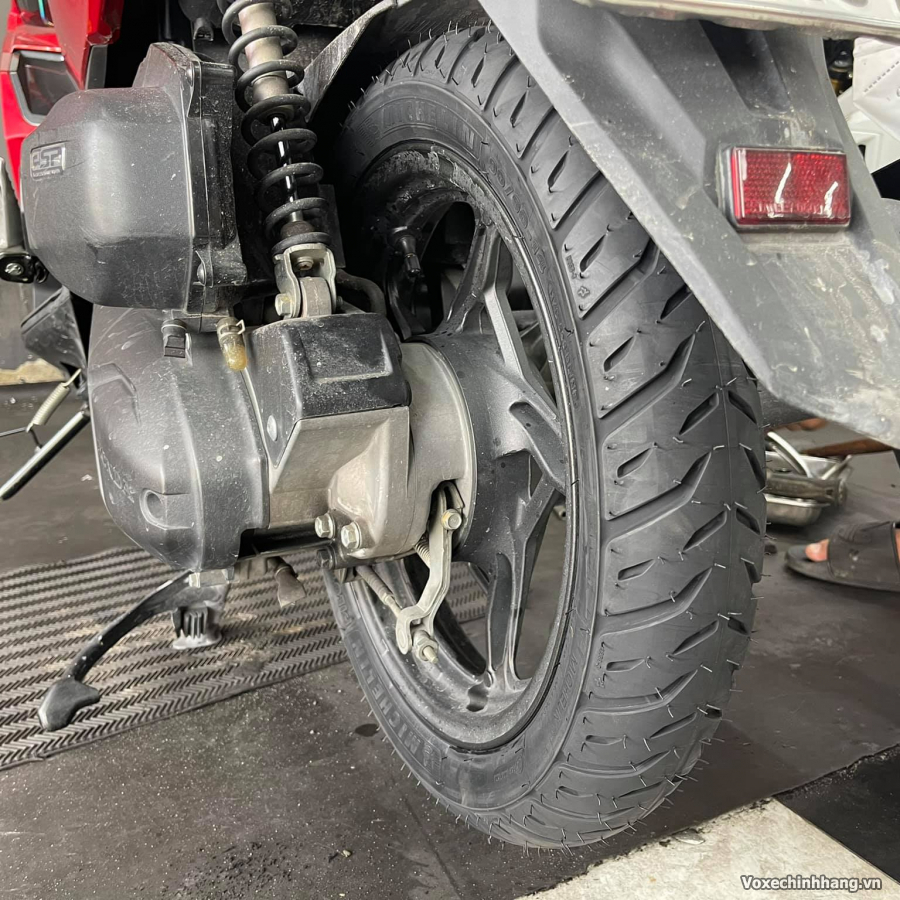 Vỏ Michelin Pilot Street 2 90/90-14