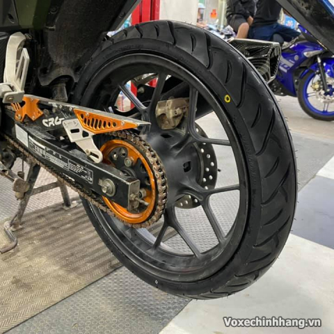 Vỏ xe Dunlop 100/70-17 TT902