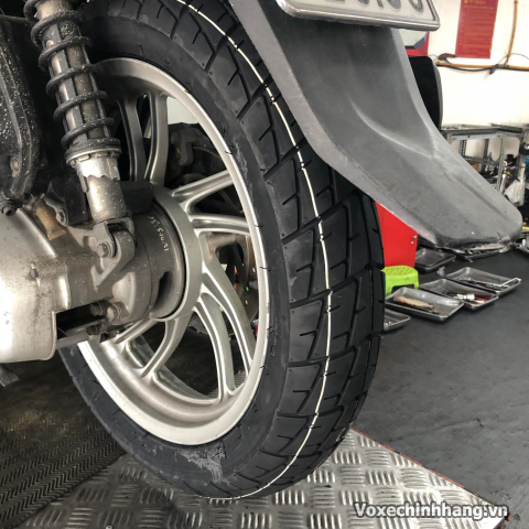 Vỏ xe Dunlop 120/80-16 K330A cho SH