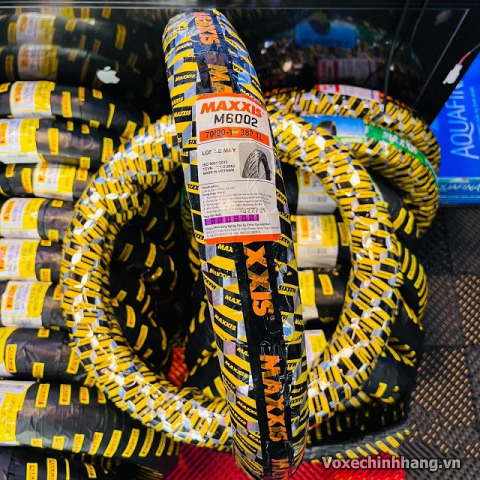 Vỏ xe Maxxis 70/90-17 gai M6002