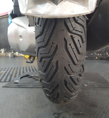 Vỏ xe Michelin City Grip Saver 110/70-12