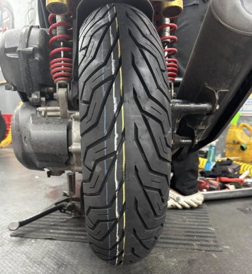 Vỏ xe Deli 140/70-14 Urban Grip