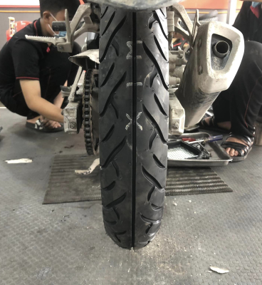 Vỏ xe Dunlop 100/70-17 TT902