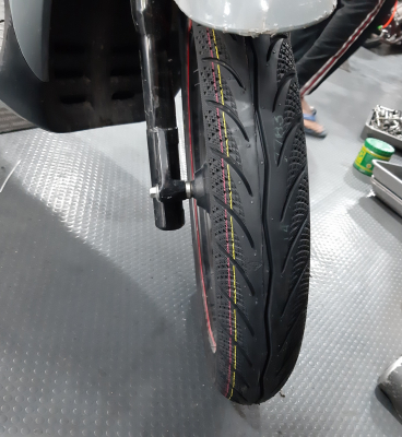 Vỏ xe Maxxis 80/90-16 3D gai kim cương