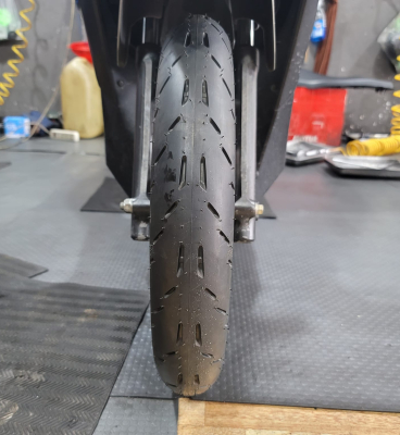 Vỏ xe Michelin Pilot Moto GP 80/90-14