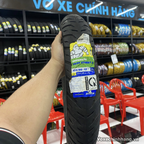 Vỏ Michelin Pilot Street 2 100/80-17