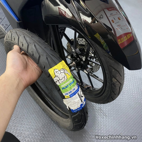 Vỏ Michelin Pilot Street 2 70/90-14