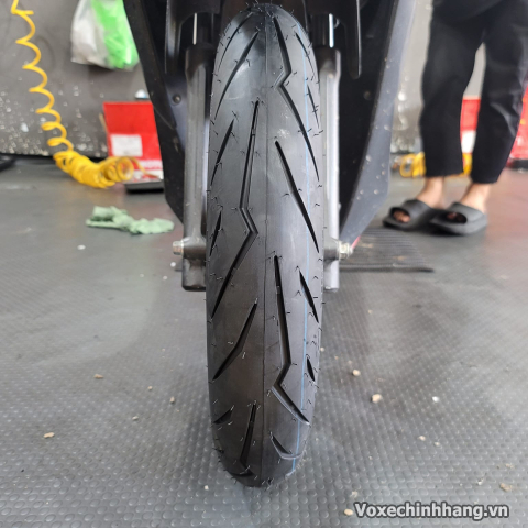 Vỏ xe Pirelli 70/90-14 Diablo Rosso Sport