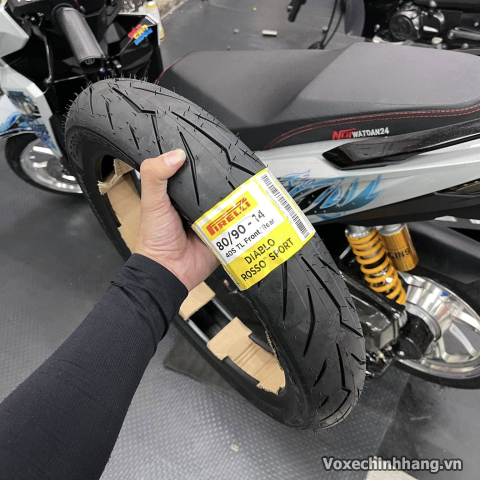 Vỏ xe Pirelli 80/90-14 Diablo Rosso Sport