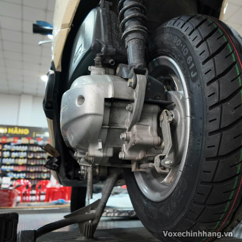 Vỏ xe CEAT Zoom X3 100/90-10