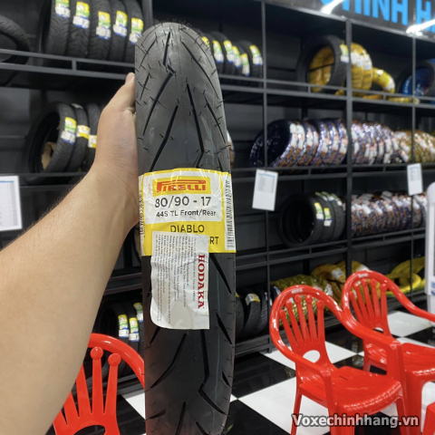 Vỏ xe Pirelli Diablo Rosso Sport 80/90-17