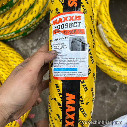 Vỏ xe Maxxis Victra 80/90-17 M0098CT